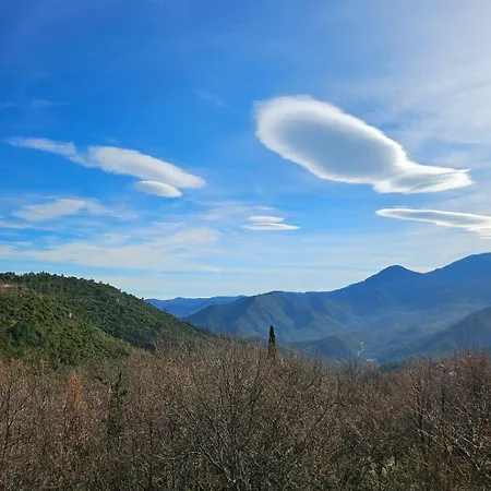 Spacieux De 3 Venaco (Corsica)